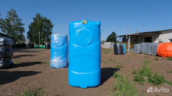 Емкость под воду 750 литров плоская форма