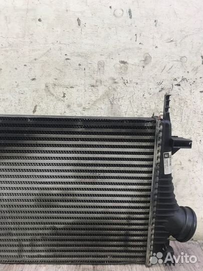 Интеркулер Opel Insignia A20DTH 2010