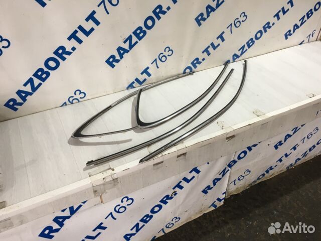 Молдинг на дверь lexus IS350 3.5 ат седан