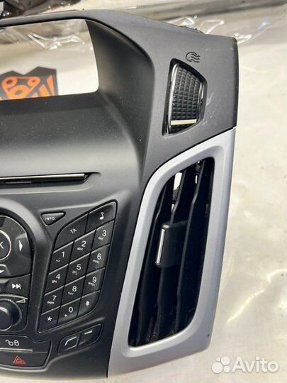 Рамка магнитолы Ford Focus 3 хетчбэк pnda