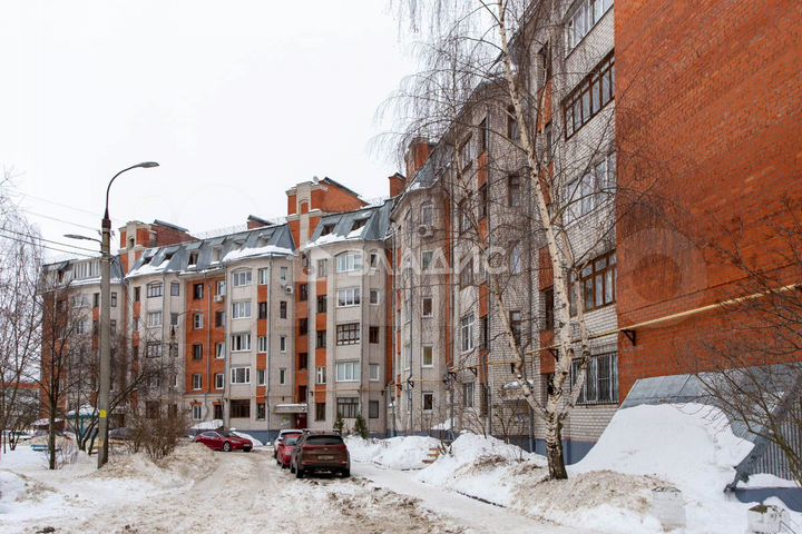 5-к. квартира, 155,9 м², 5/6 эт.