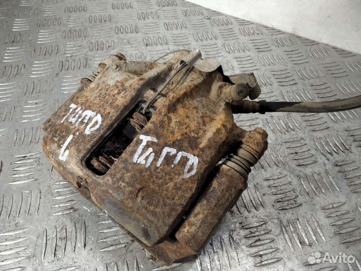 Суппорт передний левый Chery Tiggo t11 2.4