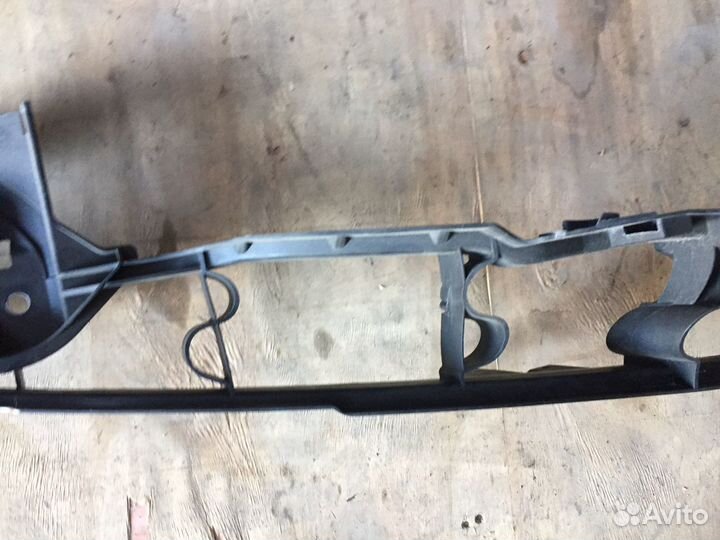 Bmw e70 e71 правый кронштейн крепление крыла