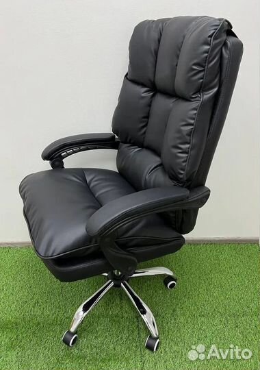 Компьютерное офисное кресло с массажем (новые)