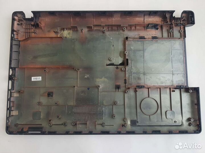 Поддон для ноутбука Asus R512C