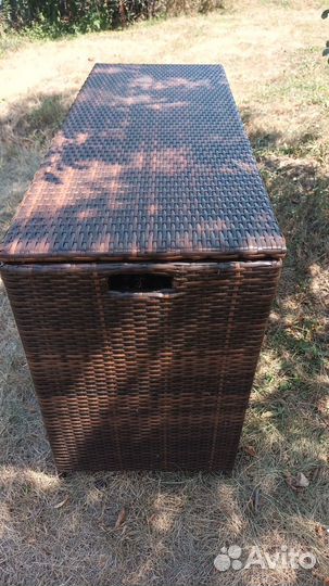 Сундук из ротанга