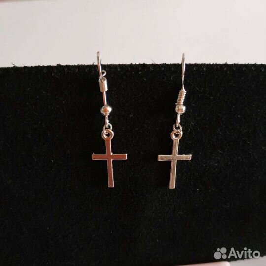 Серьги крестики