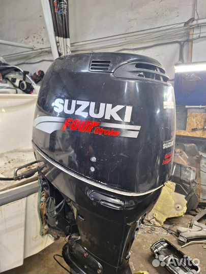 Продам лодочный мотор suzuki df90