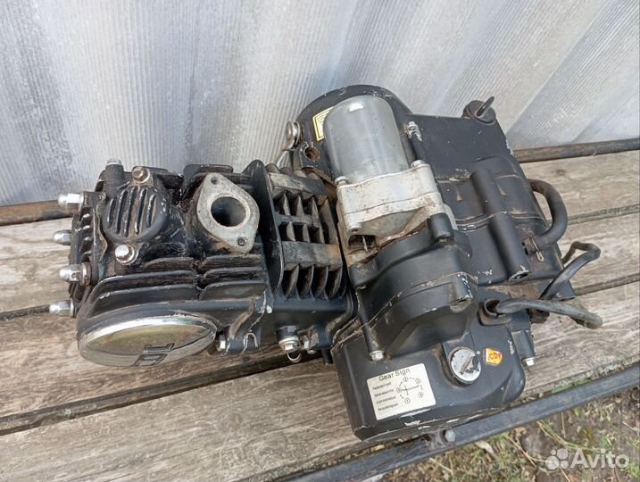 Двигатель 127куб