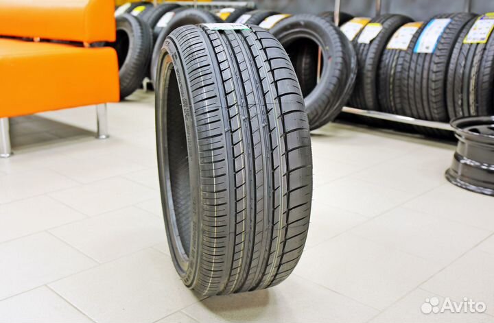 Triangle TH201 205/50 R17 93W