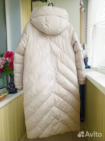Пуховик женский в отличном состоянии, 48 размер