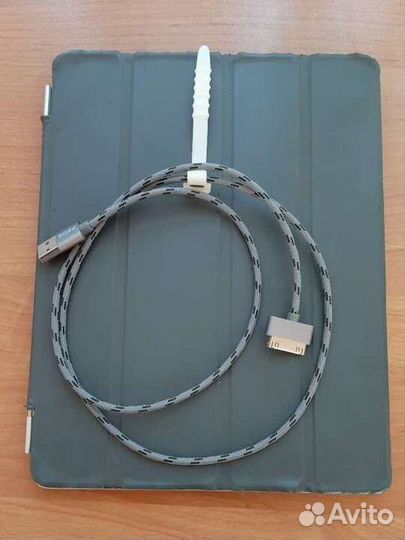 iPad 3 64Гб (Wi-Fi + Cellular)