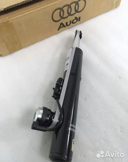 Передний левый амортизатор audi Q5 8R 2008-2017г