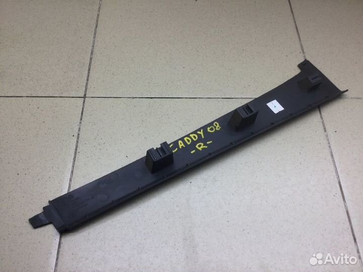 Накладка декоративная правая правая Volkswagen