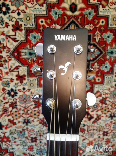 Гитара Yamaha FG800 + чехол + аксессуары