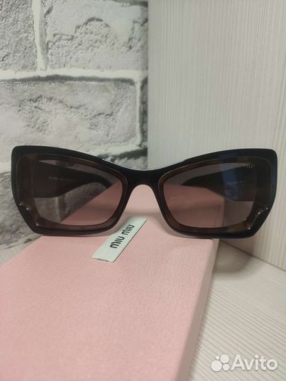 Очки Miu Miu
