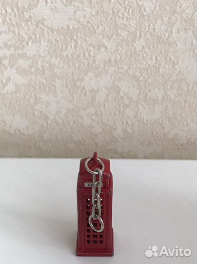 Брелок красная телефонная будка