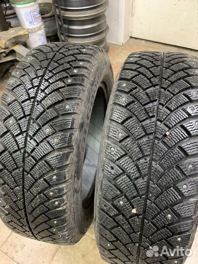 Bfgoodrich G-Force Stud 215/60 R16