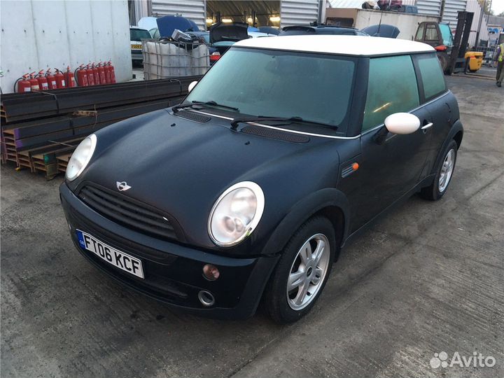 Разбор на запчасти Mini Cooper (R50 / 53)