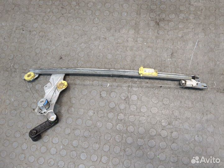 Стеклоподъемник электрический Renault Trafic, 2003