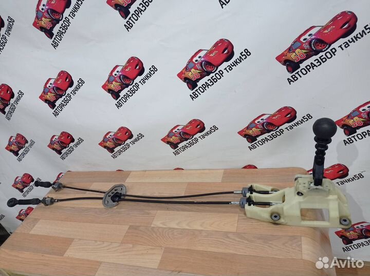 Кулиса троса в сборе МКПП Kia Rio 2 рест. JB 2011