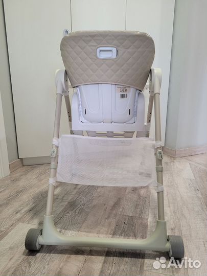 Детский стульчик для кормления happy baby