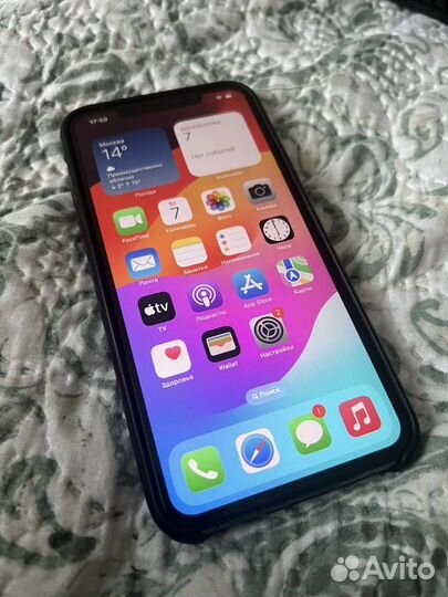 iPhone 11 Pro Max, 64 ГБ