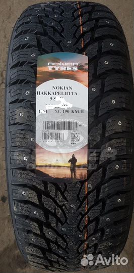 Nokian Tyres Hakkapeliitta 9 235/45 R18