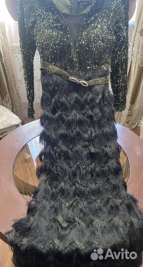 Вечернее платье