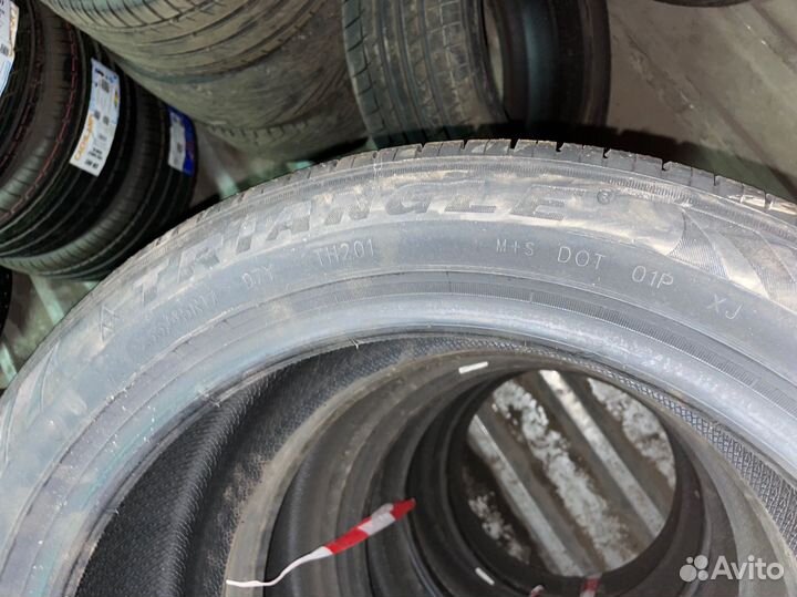Triangle Sports TH201 235/45 R17