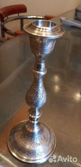 Подсвечник