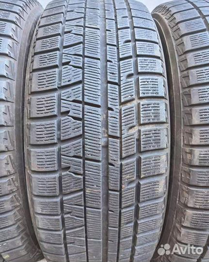 Yokohama Ice Guard IG50+ 215/55 R17 97V