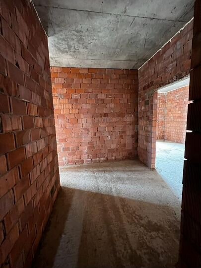 2-к. квартира, 85 м², 5/9 эт.