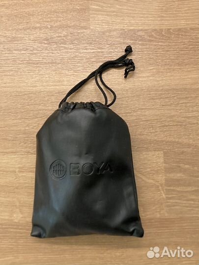 Петличный микрофон boya m1