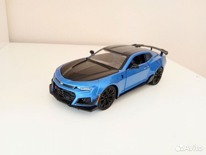 Машина детская коллекционная Chevrolet новая