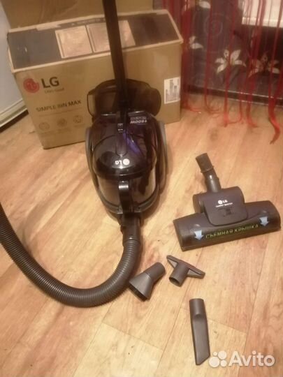 Пылесос LG 1600w