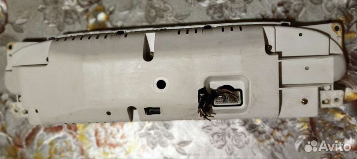 Приборная панель Toyota Vista SV50