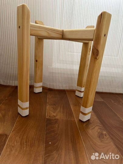 Подставка для цветов напольная