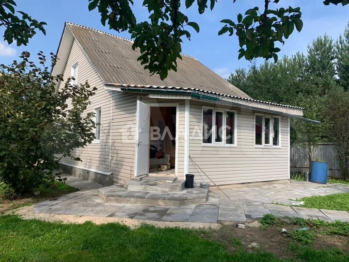 Дом 100 м² на участке 10 сот.