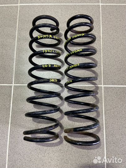 Пружины задние Honda Civic 1992 г