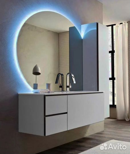 Интерьерные безрамные зеркала любой формы