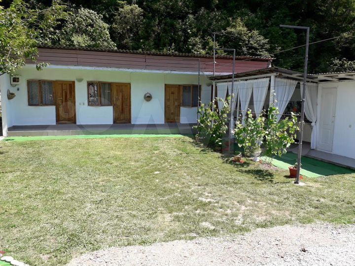 Комната 12 м² в 3-к., 1/1 эт.