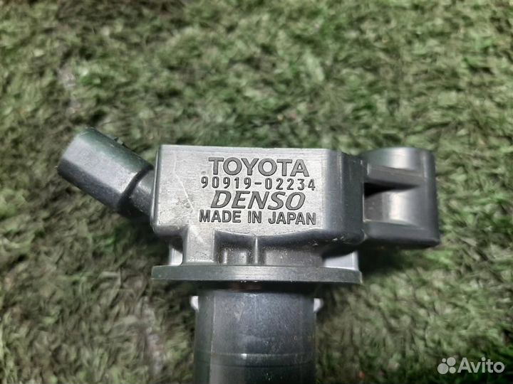 Катушка зажигания Lexus RX300 (MCU15) 2002