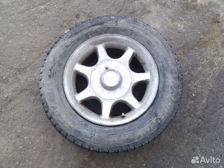 Bridgestone Blizzak Revo1 205/65 R15