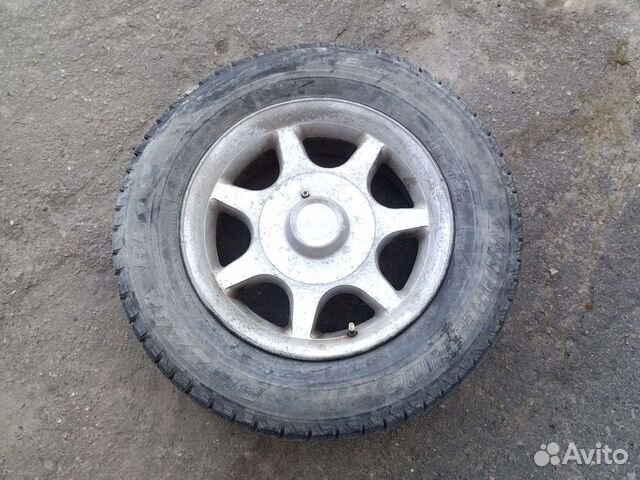 Bridgestone Blizzak Revo1 205/65 R15