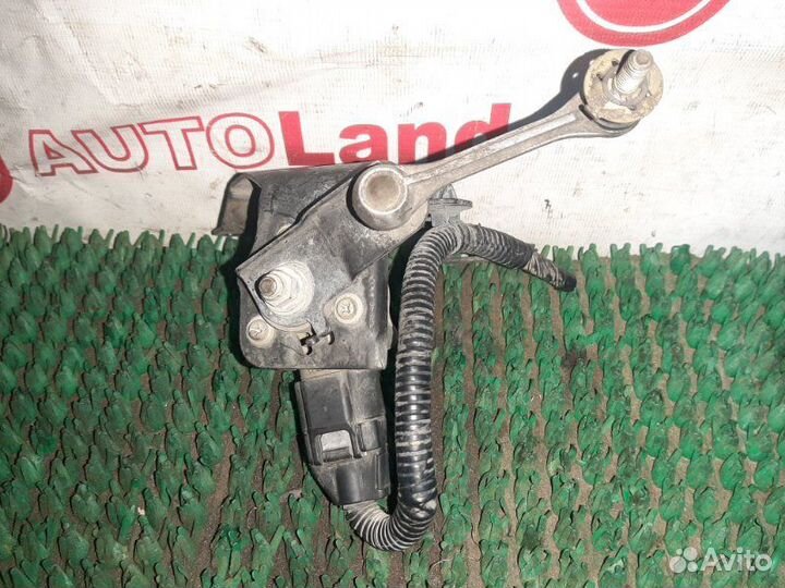 Датчик уровня дорожного просвета Toyota