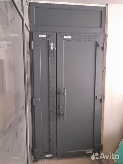 Дверь пластиковая