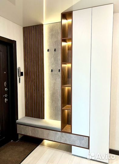 Шкаф распашной