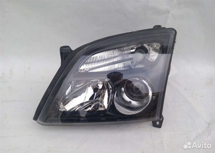 Фара левая Opel Vectra C 2002-2005