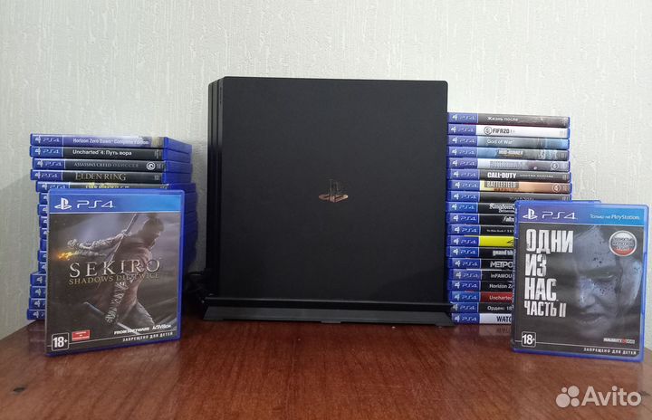 Sony playstation 4 PS4 pro